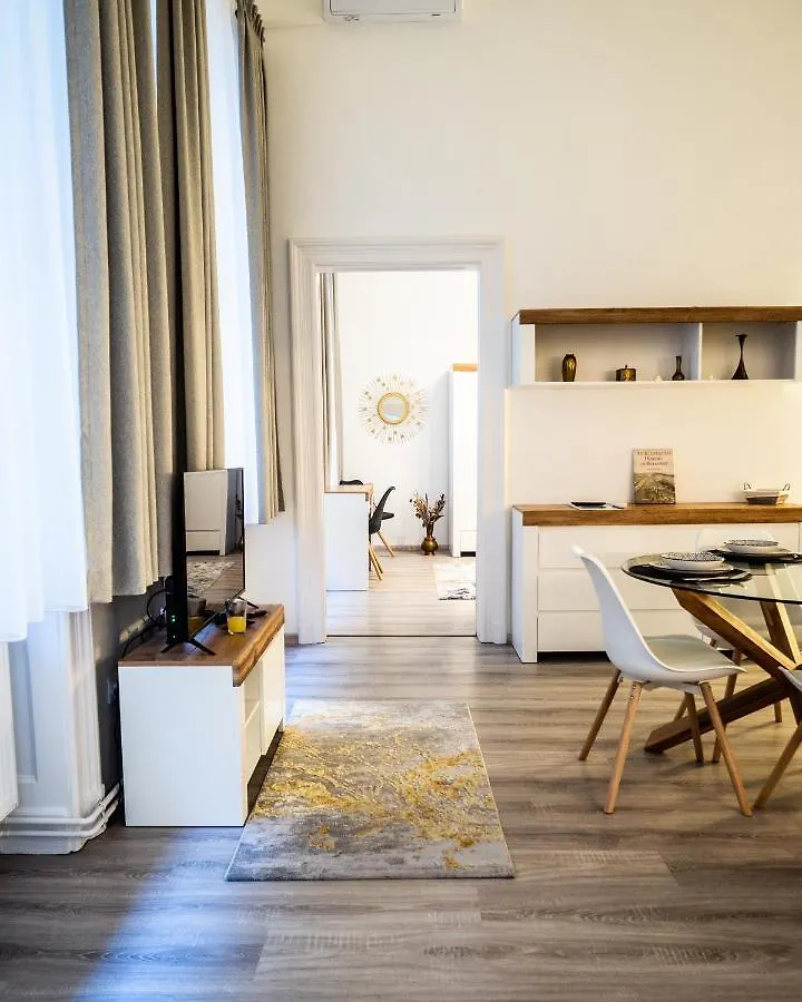 D52 - New Home In Downtown Budapest 0*,