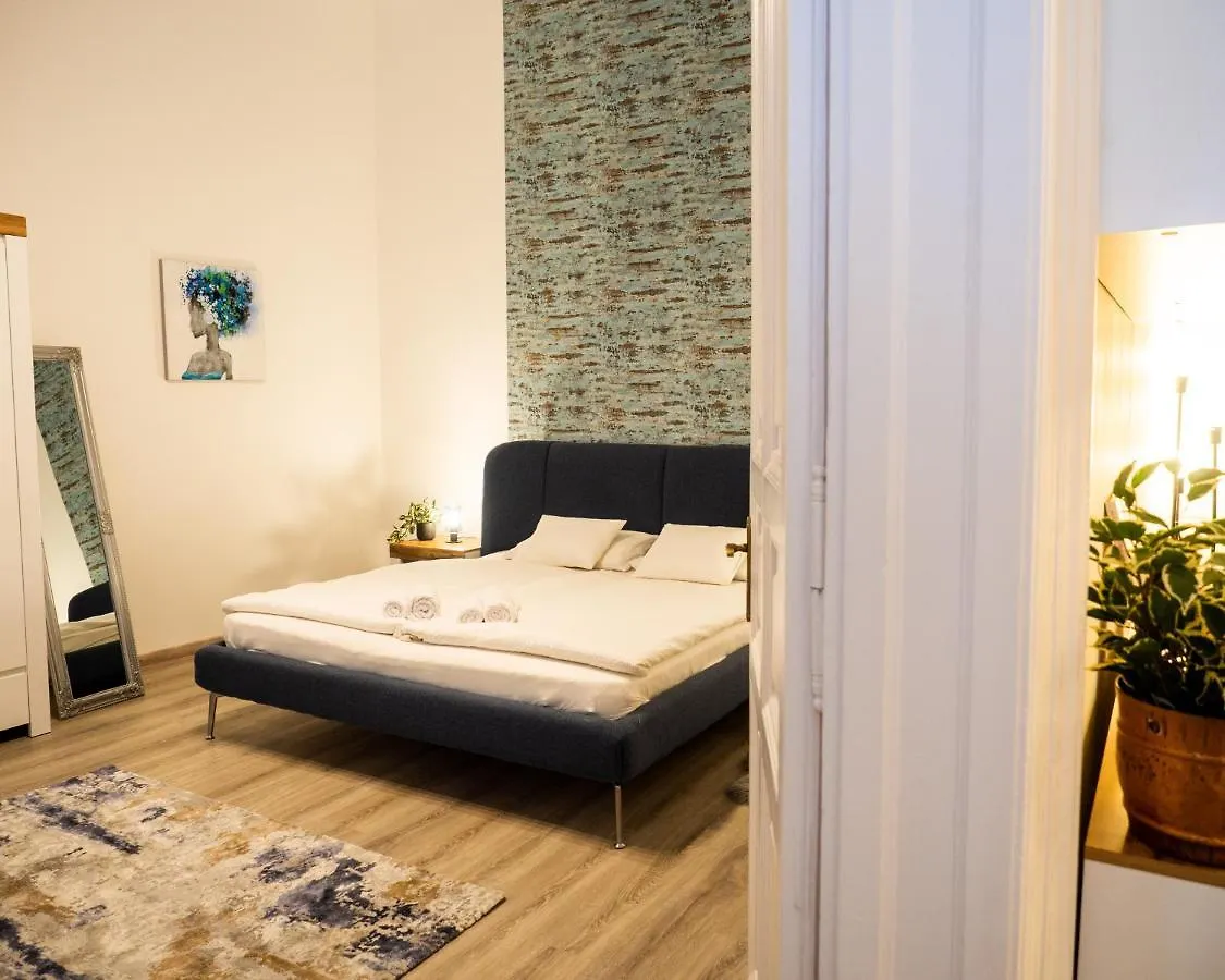 D52 - New Home In Downtown Budapest